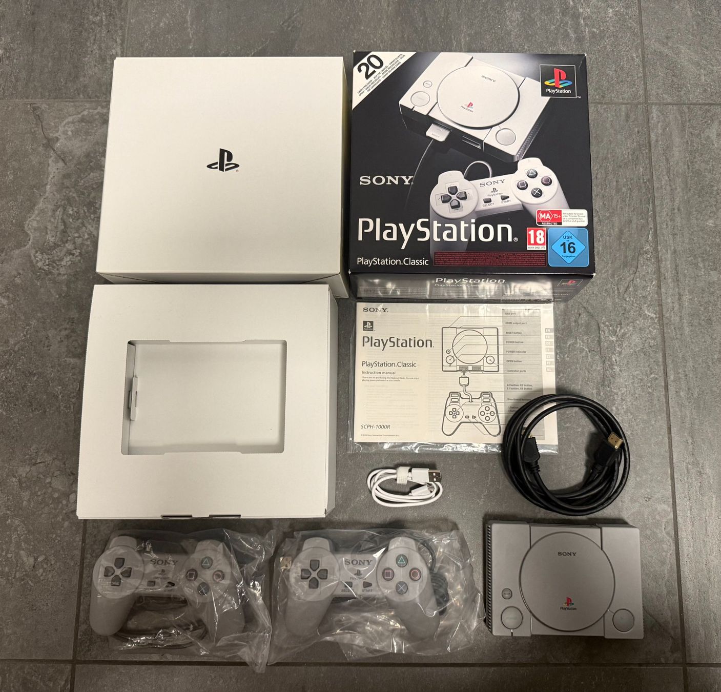Sony Consoles: Console Playstation 1 Mini - PS1 mini – D'occasion à Pont-de-la-Morge par Darfal 1