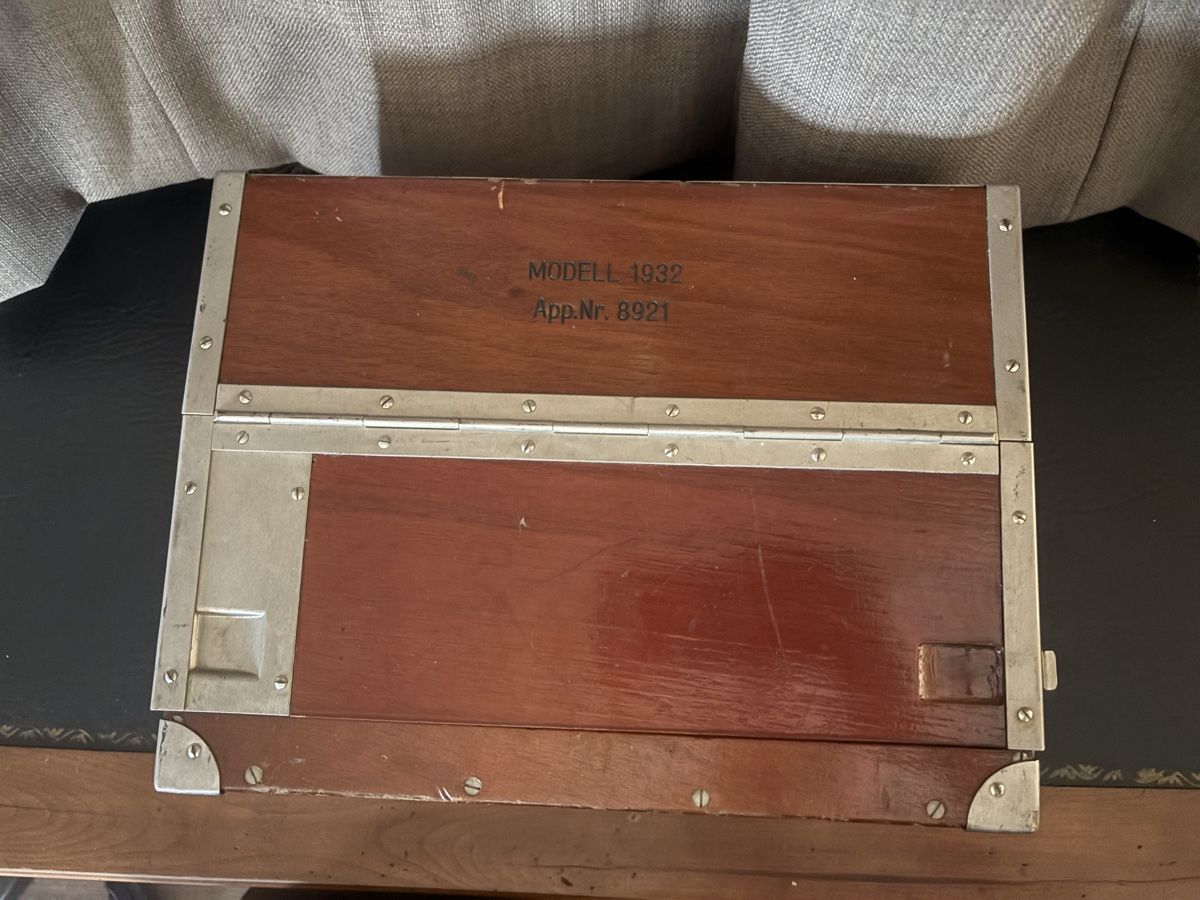 Telefoni: Téléphone Militaire 1932 – Usato da Mézières VD venduto da P-M-C 3