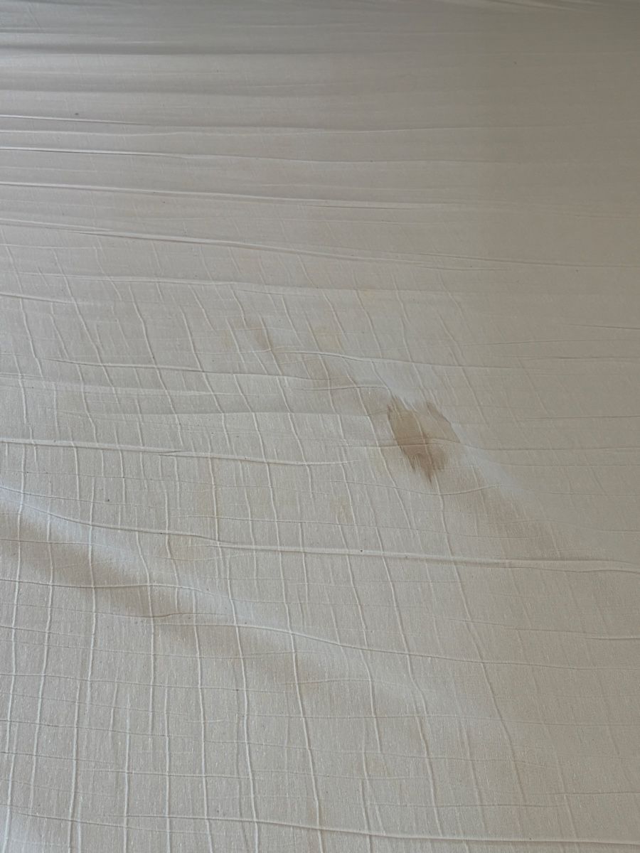 Letti: Elegantes Boxspringbett (160cm) mit Nachttisch – Usato da Volketswil venduto da Simon.Meili 2