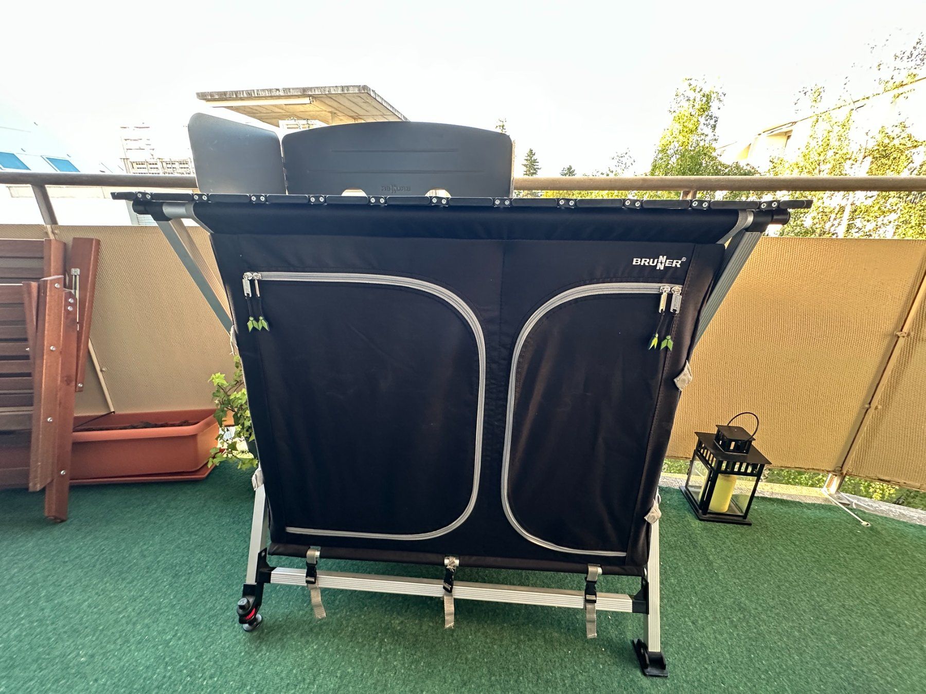Armadi: Camping Schrank 'Brunner' – Usato da Basel venduto da baschi50