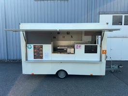 Foodtrailer/Imbissanhänger mit Gastro-Ausstattung+Strom (VB)