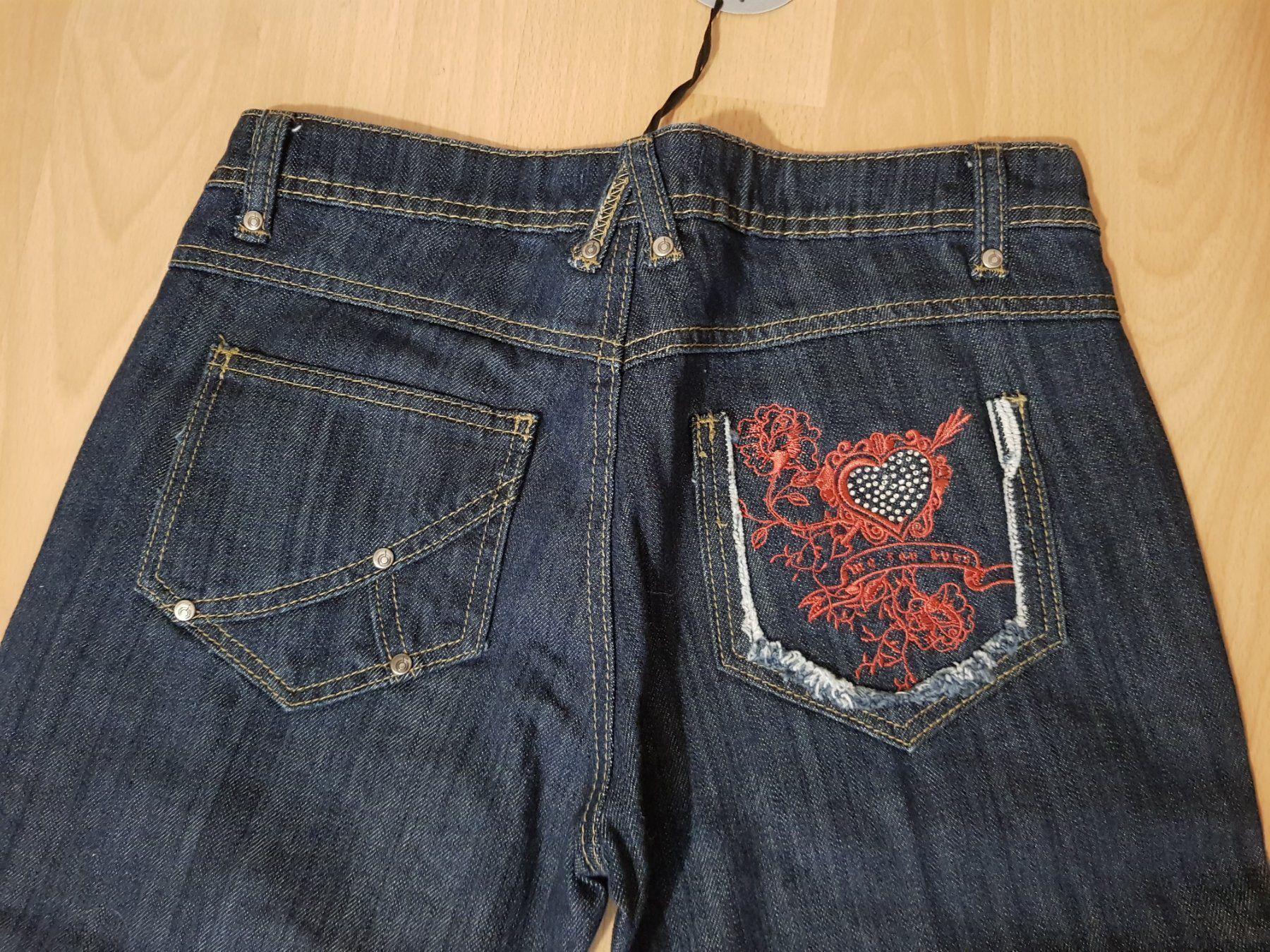 Jeans: Neue Caprihose von Miss Cerise – Neu und originalverpackt aus St. Gallen von 1811123 3