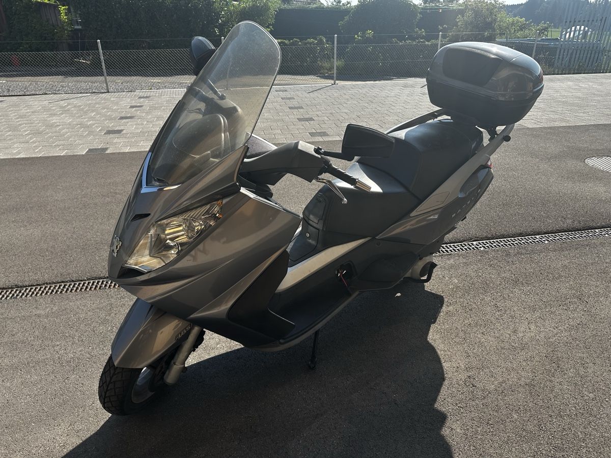 Peugeot Sonstige: Peugeto Satelis 250 – Defekt aus Hauptwil von adler1995