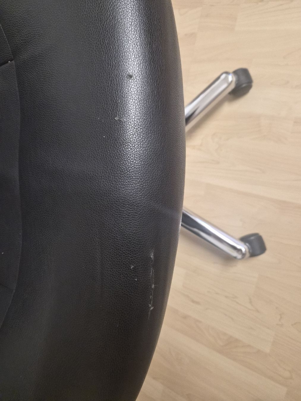 Chaises: Bürostuhl Kunstleder – D'occasion à Windisch par SOlzEr 2