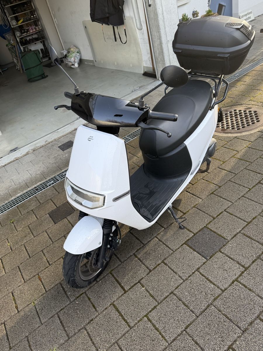 Scooter: Ecooter Etrix E2 R, guter Zustand – Usato da Flaach venduto da wetzgis 6