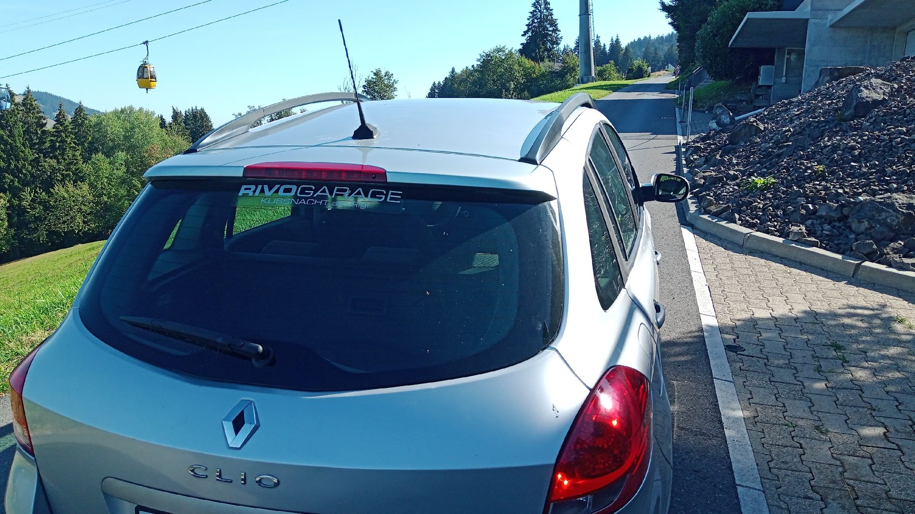 Renault Automobili: Renault Clio 1.4 Grandtour – Usato da Hünenberg venduto da Suerli 2