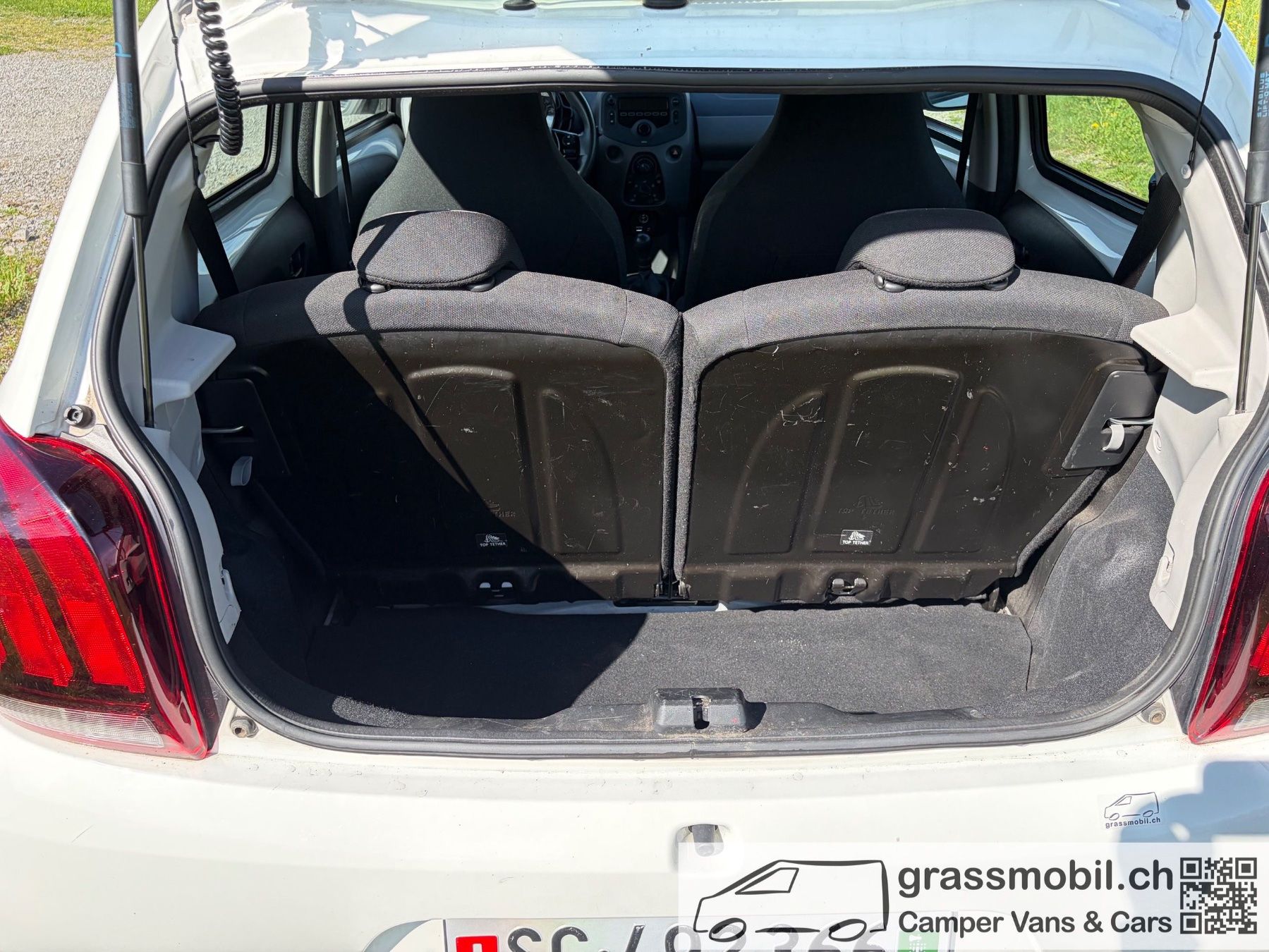 Peugeot Automobili: PEUGEOT 108 e-1.0 VTi Stop&Start Active mit frischer MFK – Usato da Staad SG venduto da grassmobil 9