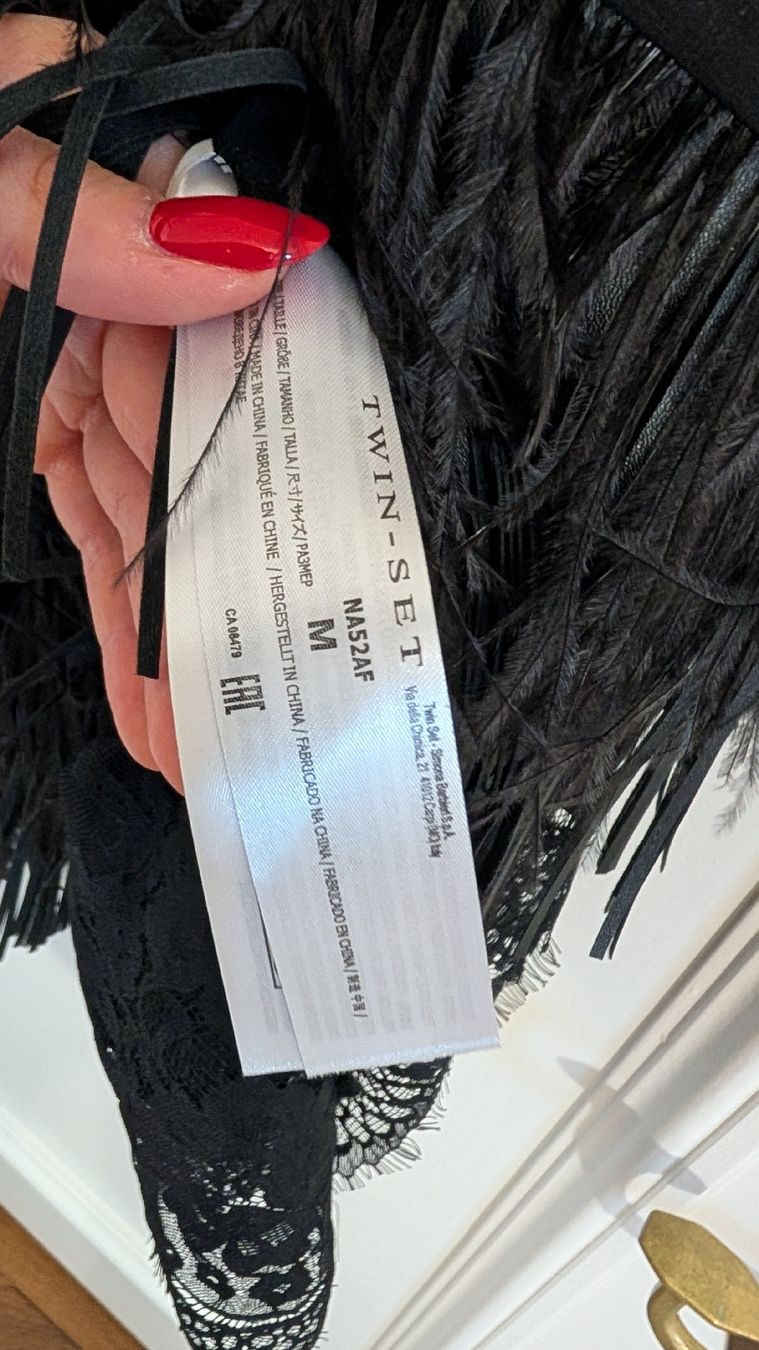 Twinset Vestiti: Twin-Set Black Feather Dress Size M – Usato da Zürich venduto da van_hzh7 2