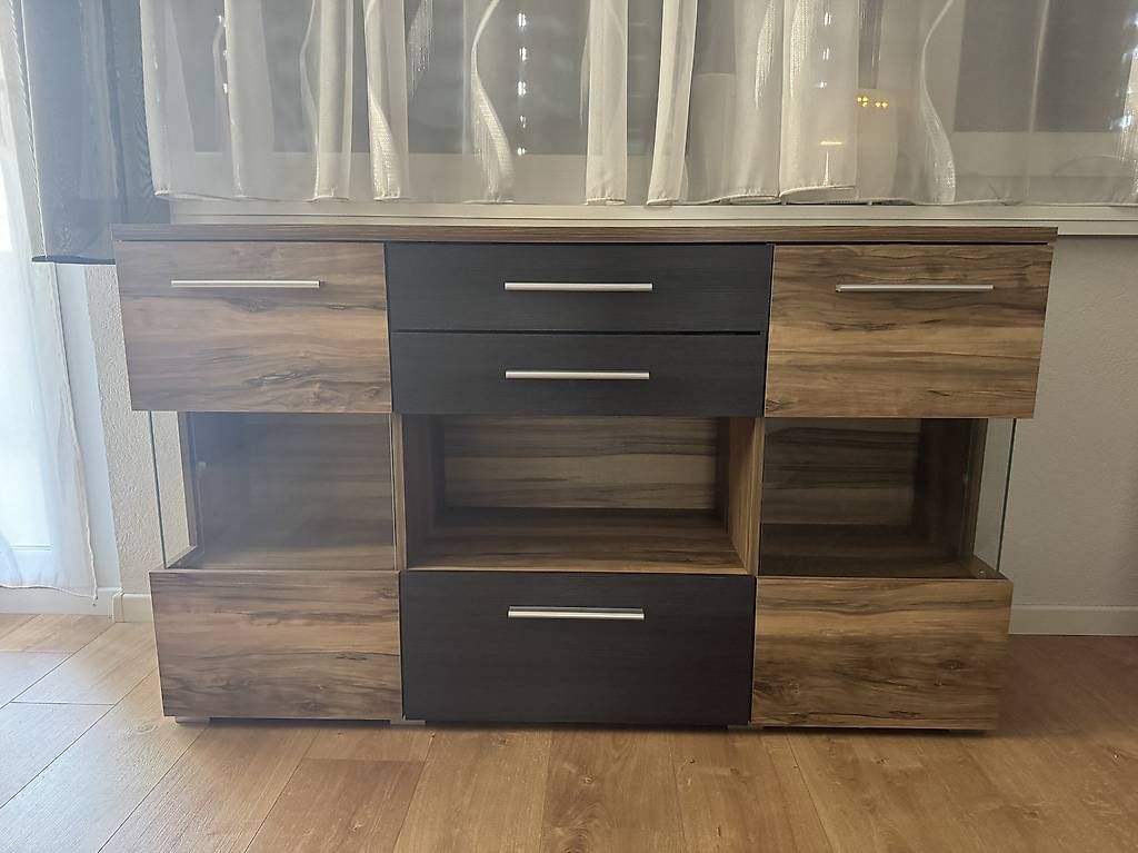 Mobili TV: Sideboard mit LED-Beleuchtung – Usato da Aarburg venduto da Injac 1