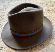 Ferruccio Vecchi Hut Damen Gr. 57 NEU grau Wolle zu Mantel