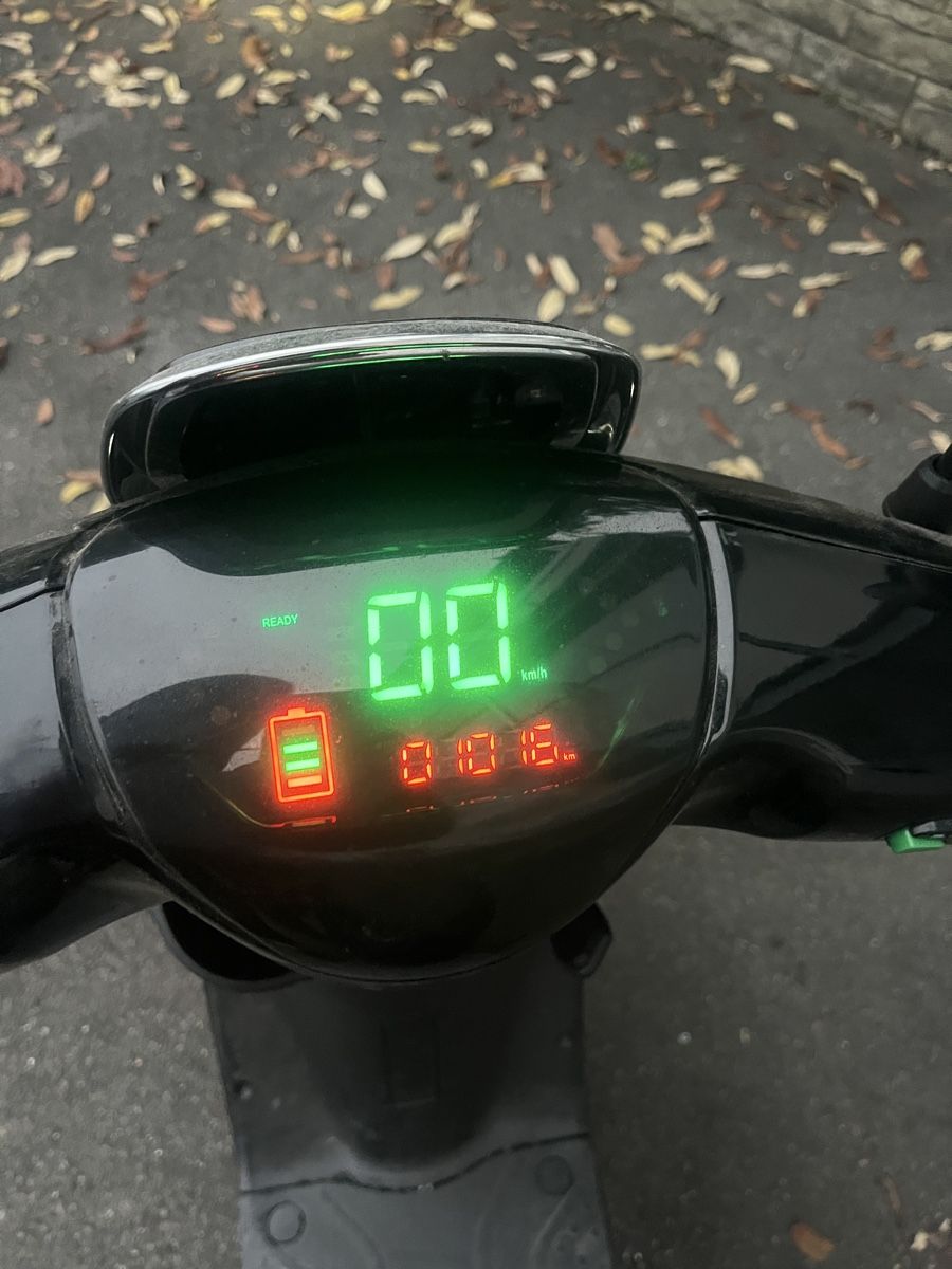 Veicoli elettrici: Milano E-Roller von Trotti.ch – Usato da Cham venduto da kbl_qy8z 2