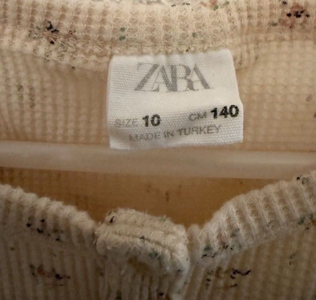 Unterwäsche: Body Zara Blumenmuster Beige Grösse 140 – Neu (gemäss Beschreibung) aus Freidorf TG von nad_fxh7 1