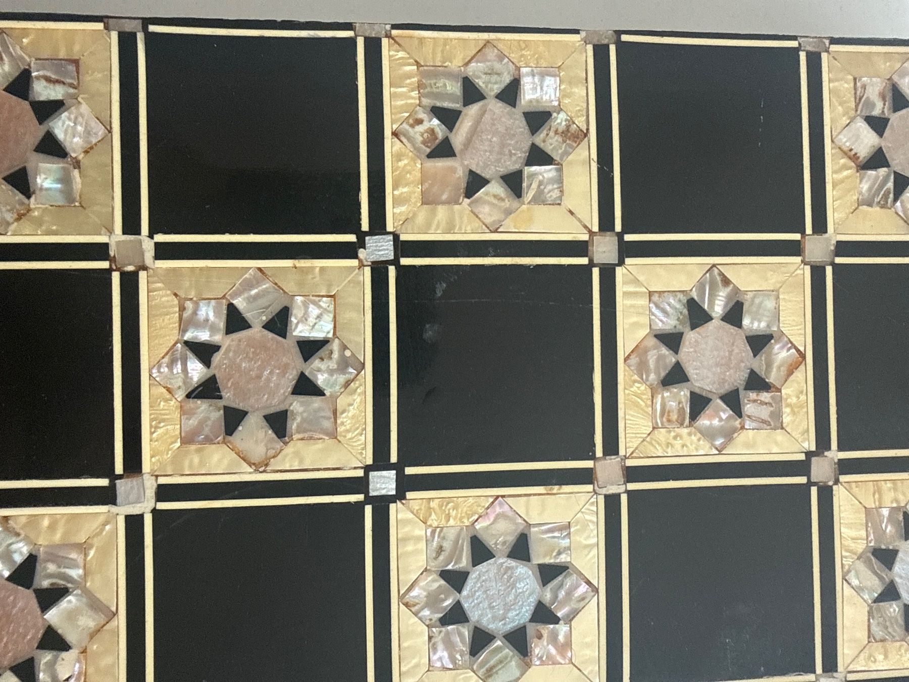 Jeux: Backgammon Spiel, und Schachbrett  mit Steinen, – D'occasion à Zürich par fawziahmed 4