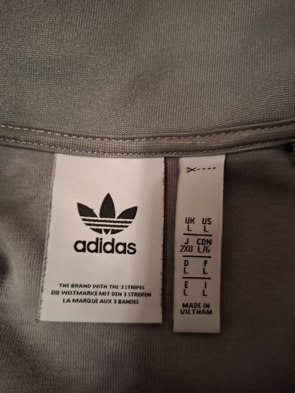 Adidas Jacken: Adidas Trainingsjacke – Gebraucht aus Niederönz von g_si 5