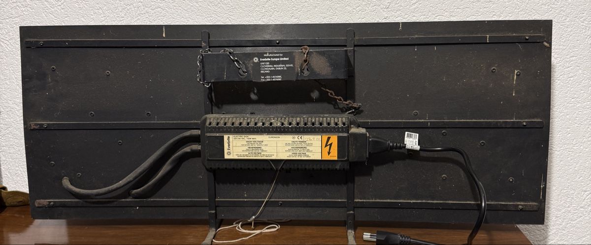 Lampade:  Neon Leuchtreklame  – Usato da Kerzers venduto da Pesche1340 2