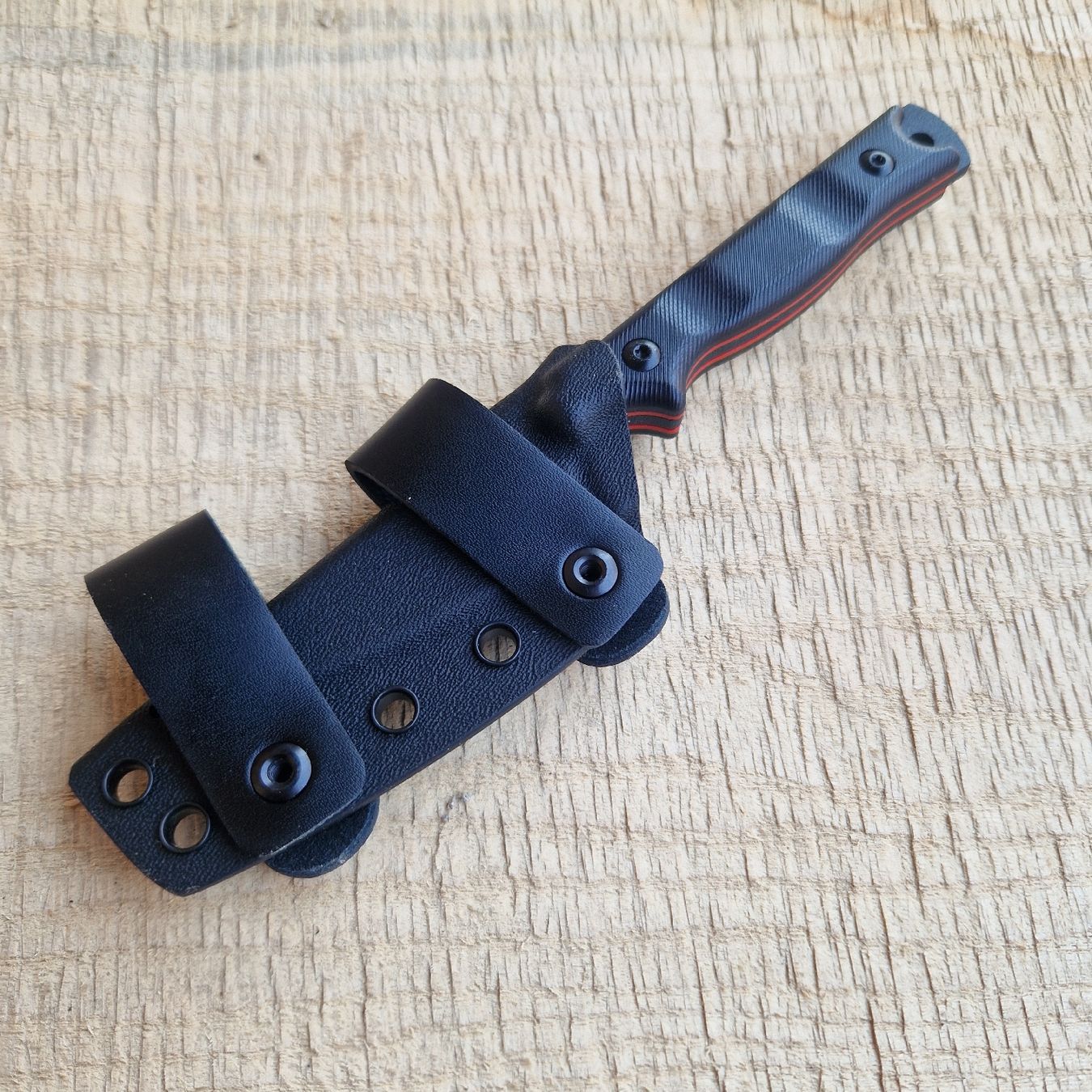 Zubehör: Feststehendes Messer – Neu und originalverpackt aus Dorf von Messer-Schweiz 2