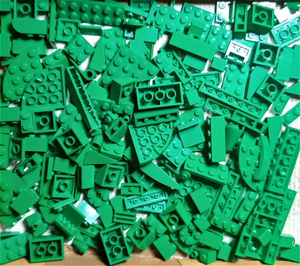 Lego Baukästen: LEGO 150 Verschiedene Grüne Teile -D78 – Gebraucht aus Morges von cardeman61