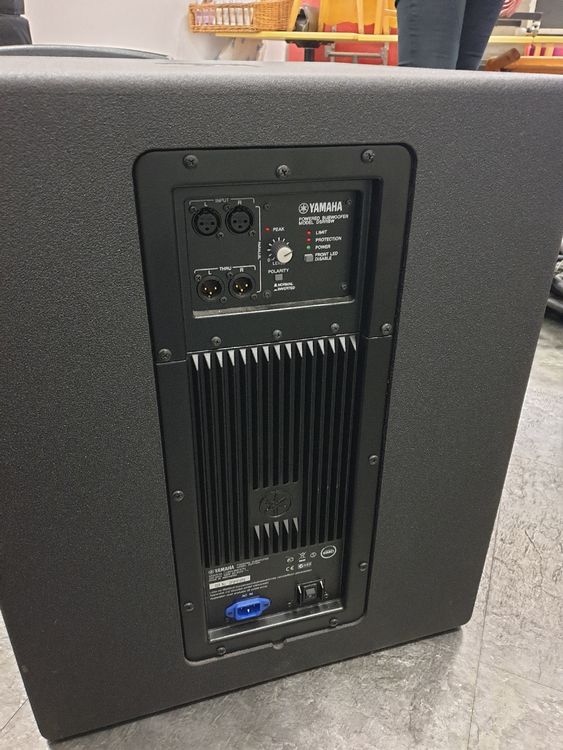 Yamaha DSR 118W Subwoofer Kaufen auf Ricardo