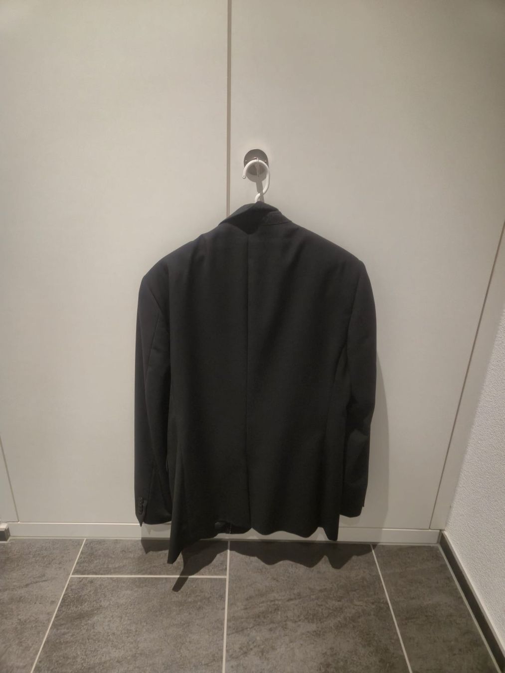 Maddison Completi: Schwarzer Herren Blazer Maddison, Grösse 50 – Usato da Matzingen venduto da sistiker 1