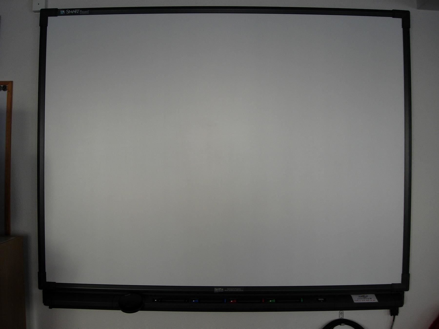Lavagne: SmartBoard OptiPro, inkl. Software, Kabel. Whiteboard Tafel – Usato da Oberurnen venduto da DVDL