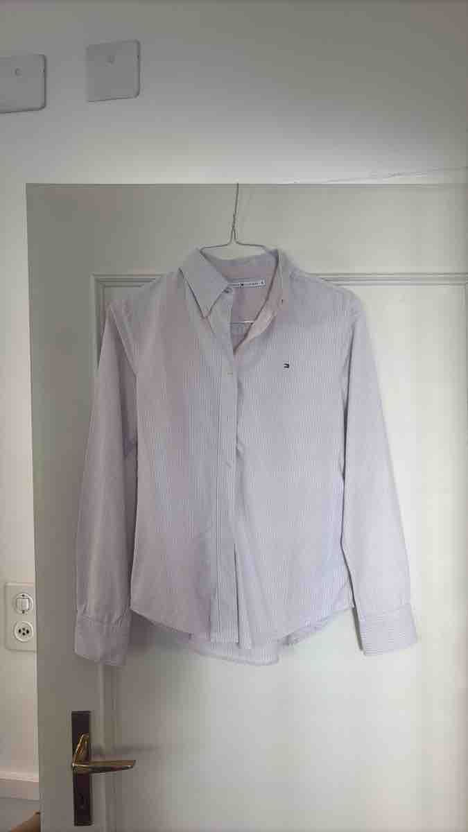 Tommy Hilfiger Camicette: Bluse Tommy Hilfiger gestreift – Usato da Zürich venduto da DealQueen2000