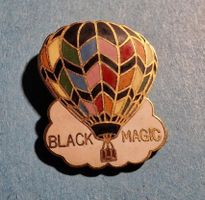 Ballon Pin Black Magic