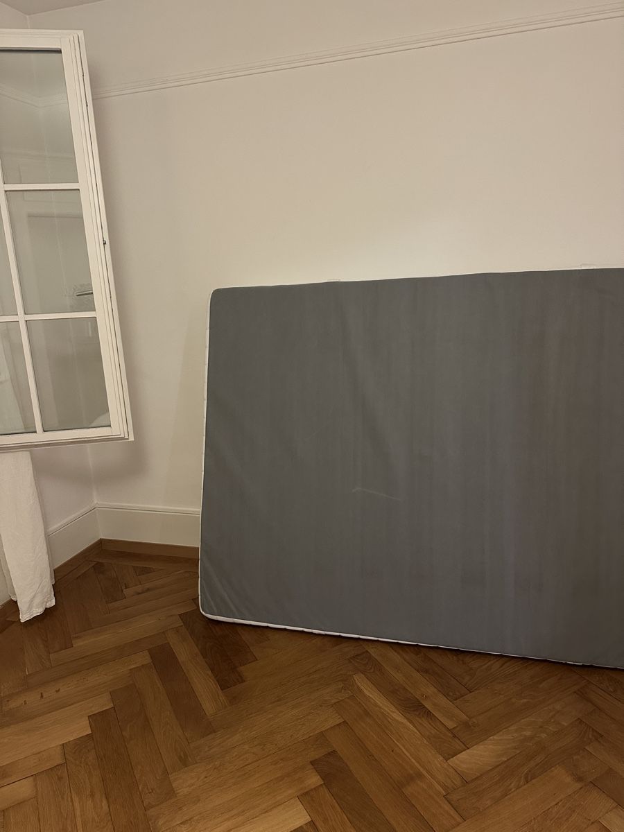 Ikea Matelas: IKEA Matratze mittelfest – D'occasion à Bern par lyn_lpj7 2