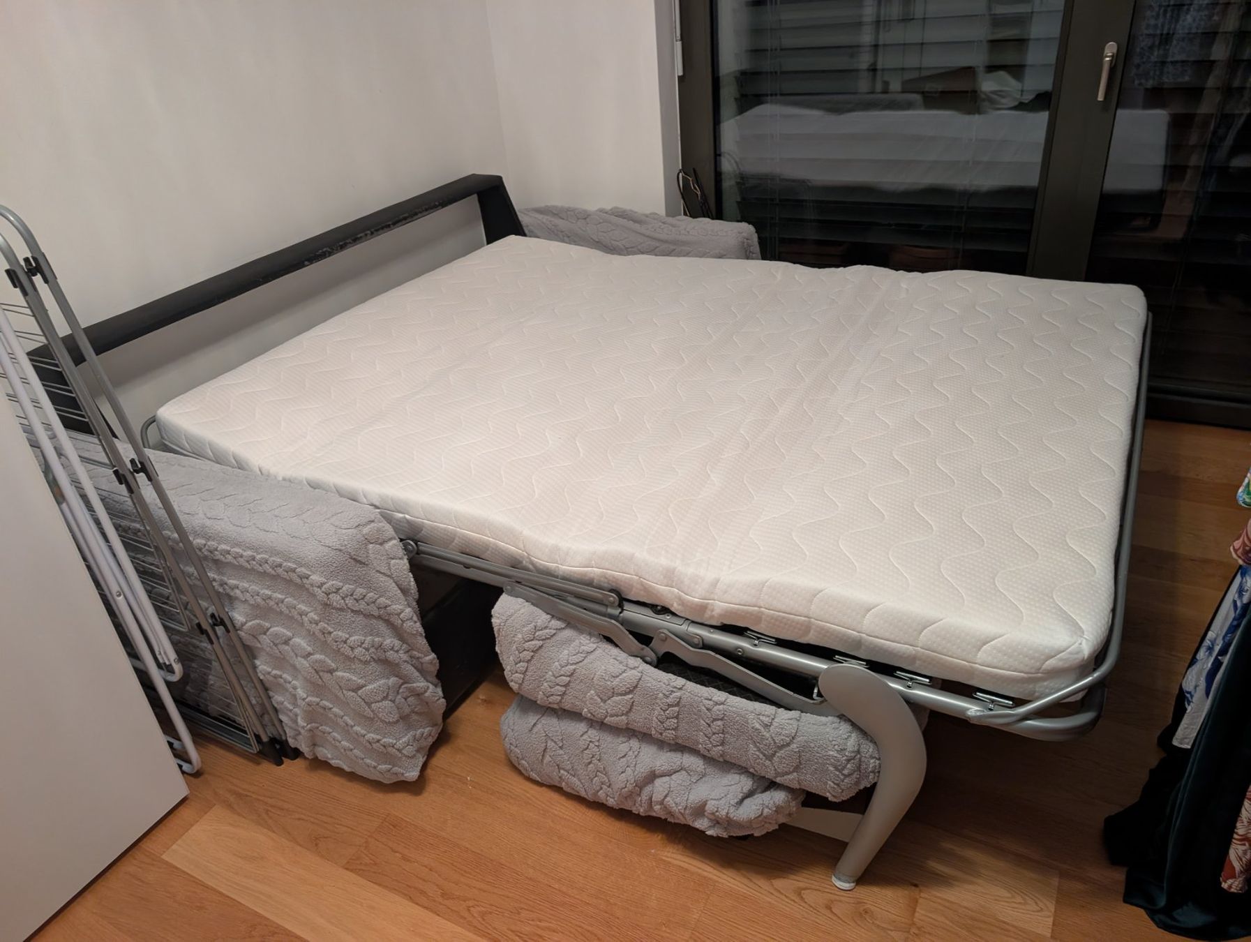 Sofas: Bettsofa – Gebraucht aus Zürich von myko1987 2