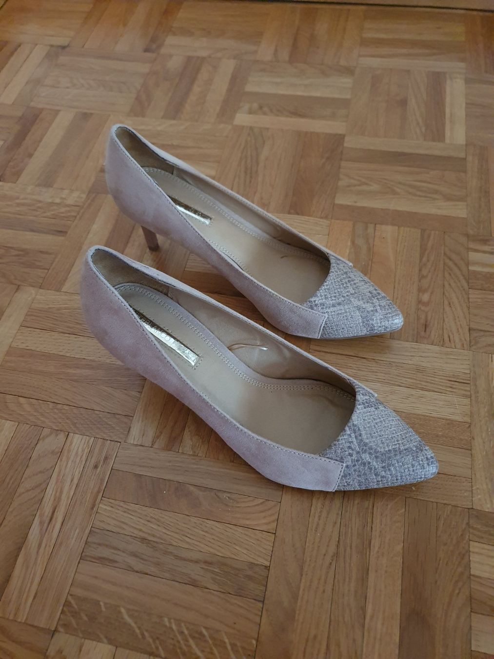 Scarpe da donna: Les chaussures elegantes 38 – Nuovo (secondo la descrizione) da Pully venduto da MiaJune 2