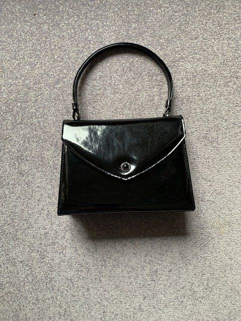 Sacs femmes: Leder-Lacktasche – D'occasion à Baden par Baden8