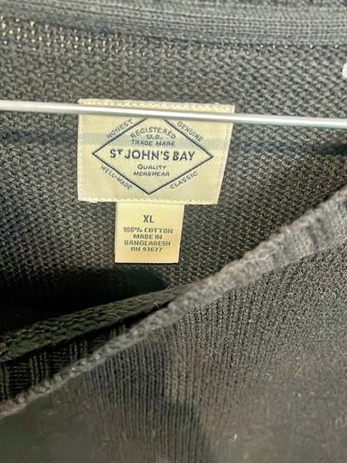 Maglioni & Felpe: St. John's Bay Schwarzer Baumwollpullover - Größe XL – Usato da Zug venduto da vinokilo 3