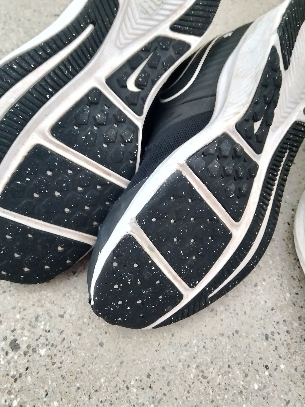 Nike Chaussures femmes: nike star runner 2 – D'occasion à Bern par Schelbi2 1