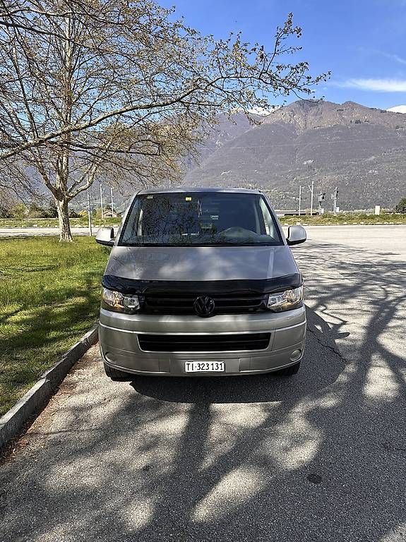 Automobili: VW T5 9 posti – Usato da S. Antonino venduto da eng_c5pp