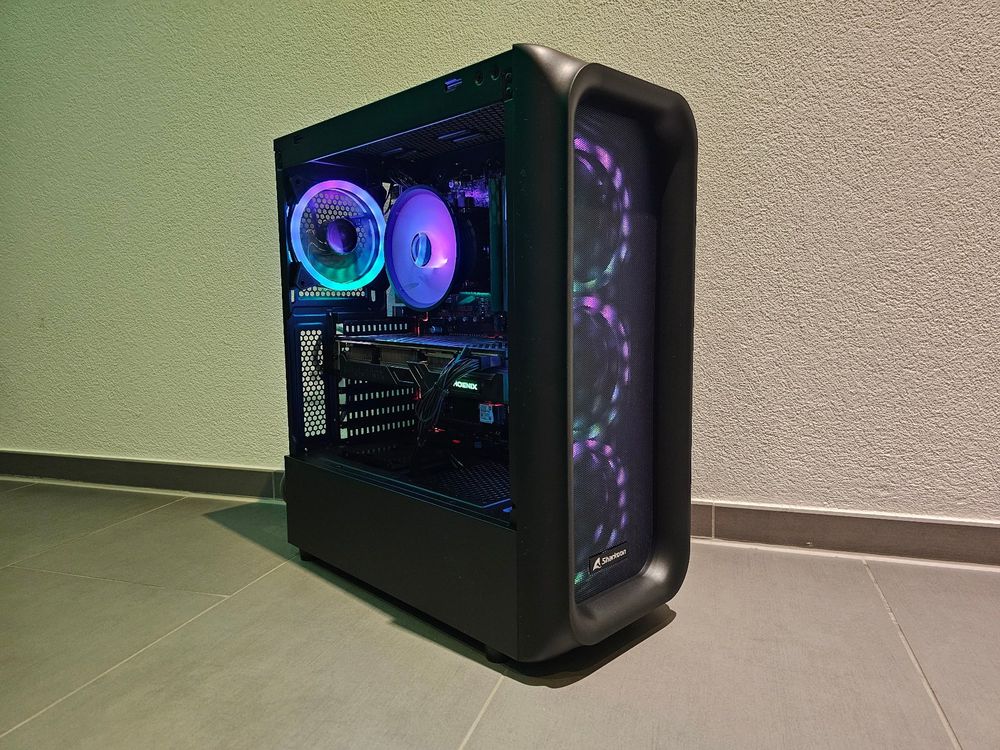 Gamer PC Intel i7 4.2GHz + RTX 2070 Super, 16GB Memory (Neu und ...