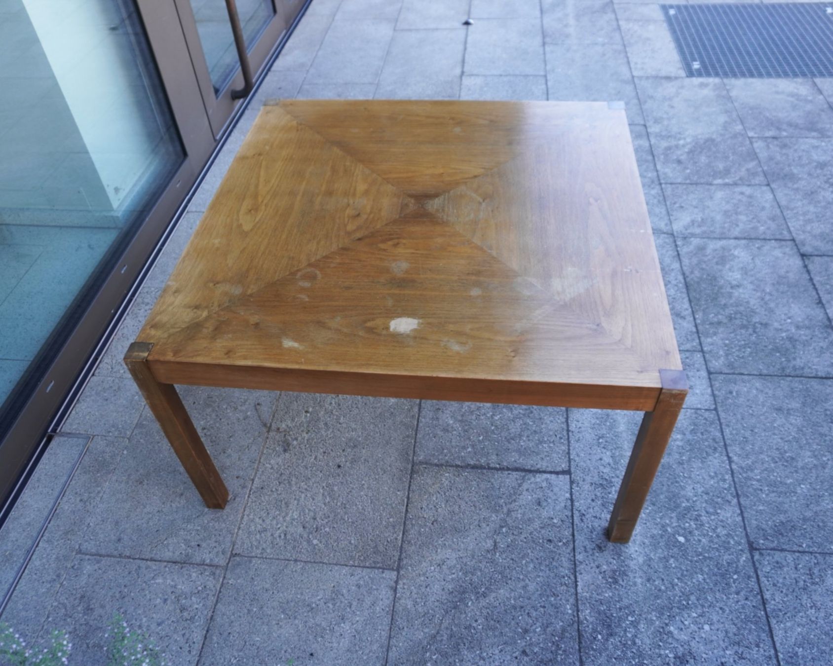 Tavoli: Quadratischer Tisch aus Holz MA355 – Usato da Basel venduto da B.W.B. 2