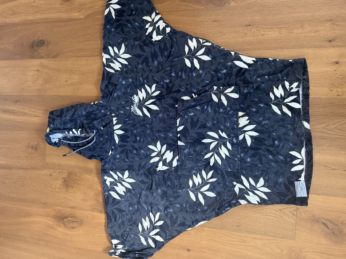 Accappatoi: Surfer Poncho von Mystic, onesize – Nuovo (secondo la descrizione) da Waltenschwil venduto da marisa.tengler 1