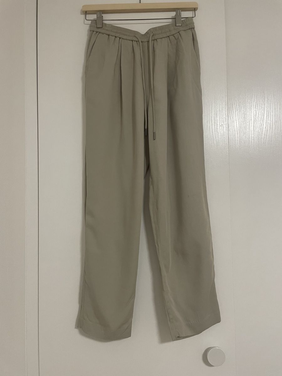 Mango Pantaloni: Pantalon fluide été, taille XS – Nuovo (secondo la descrizione) da Châtelaine venduto da nan_j75j 1