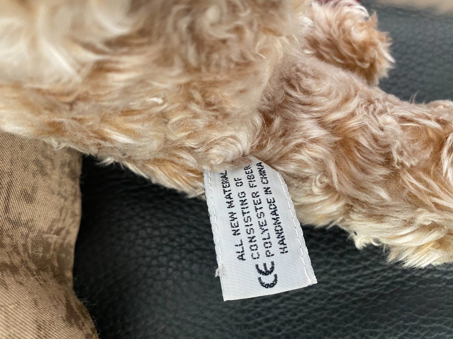 Spielzeuge: Teddybär Harrods – Neu (gemäss Beschreibung) aus Unterterzen von  4