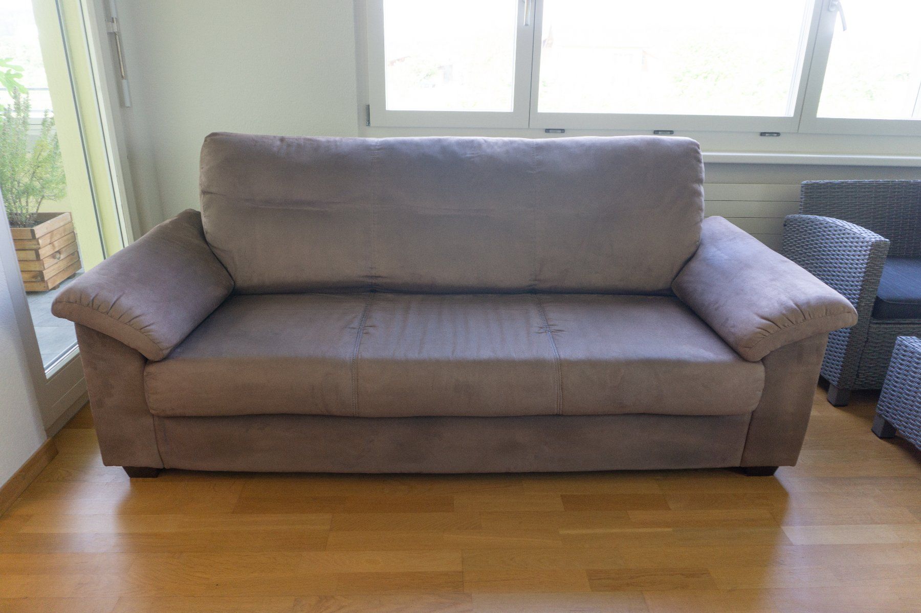 Divani: Gratis IKEA Knislinge Sofa (3-Sitzer) – Usato da Strengelbach venduto da JoshNinetyFive 1