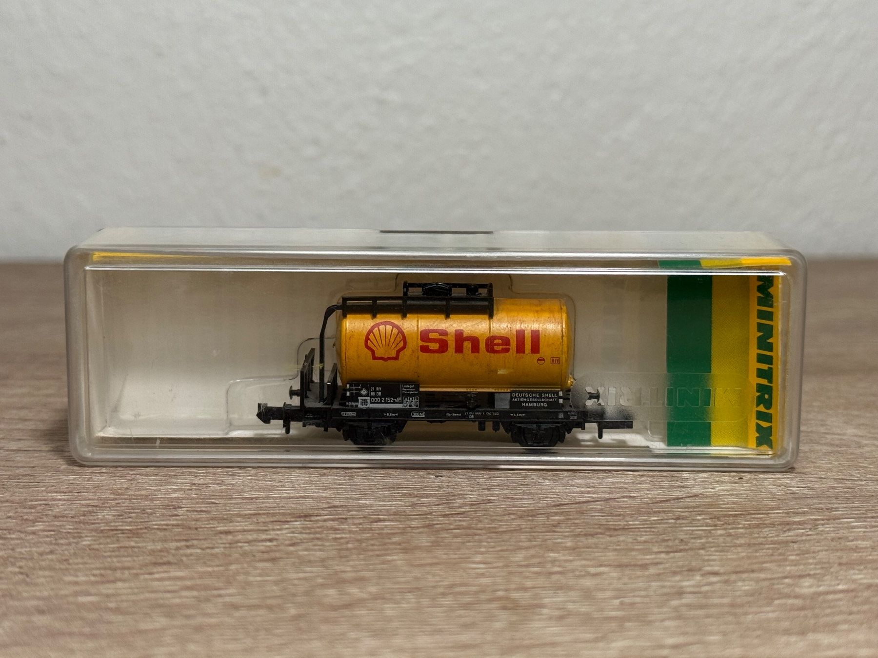 Trix Modellini di ferrovie: Minitrix N 3541 Kesselwagen Shell – Usato da St-Aubin-Sauges venduto da tantome 4
