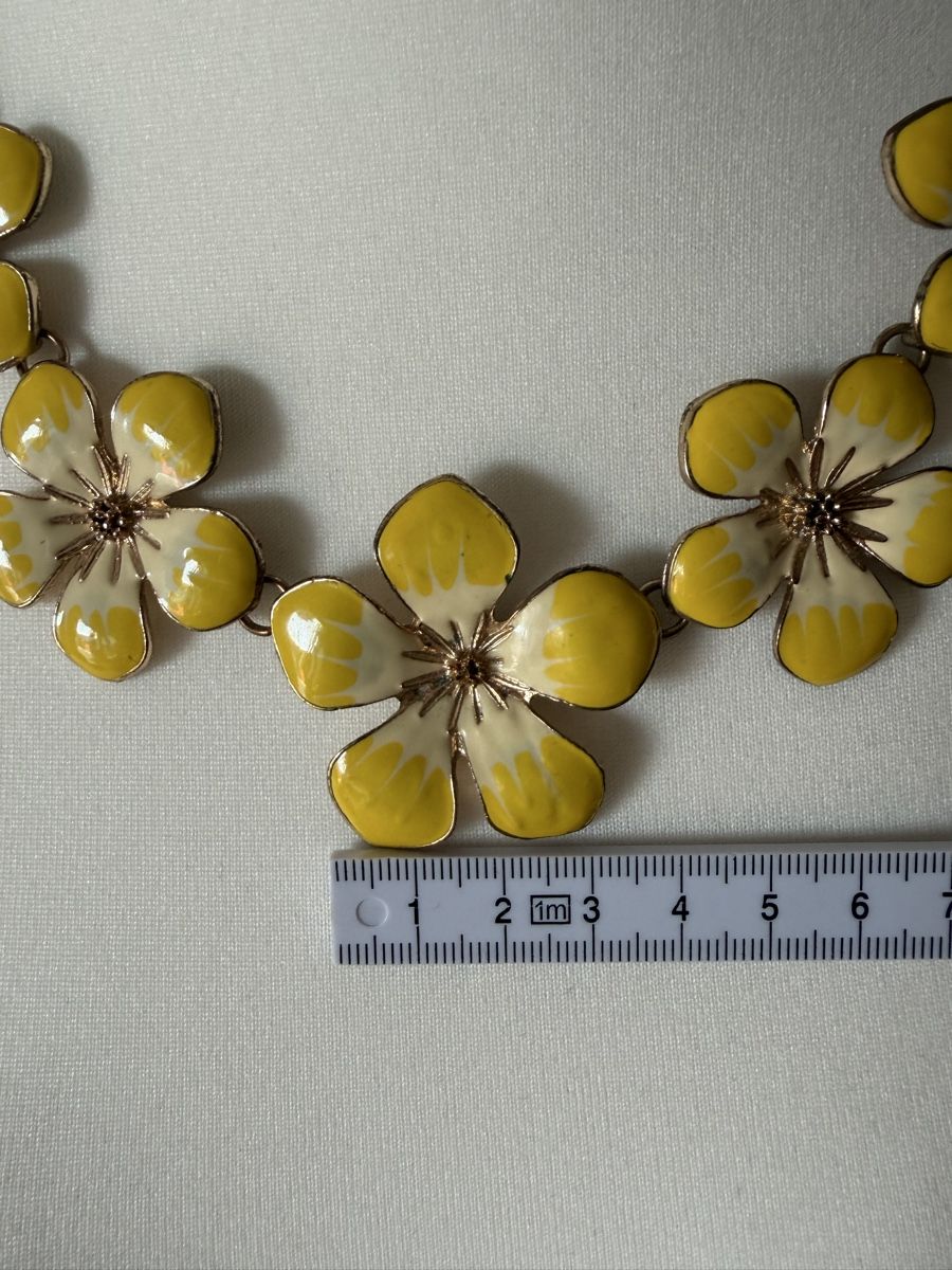 Ketten: Kette mit Blumen Anhängern – Gebraucht aus Aarberg von Mama_Lulu 2