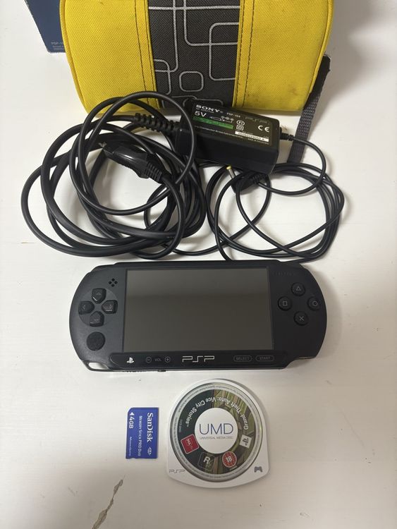 Psp 1004 Blanche + Gta Vice City Stories Fonctionnel sans chargeur Rétro #K16 - Consoles