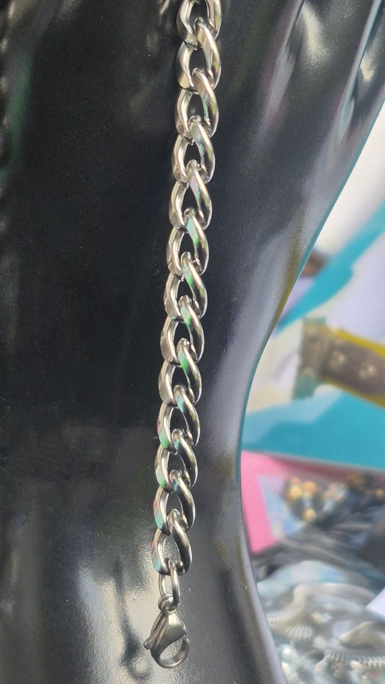 Bracciali & Braccialetti: Bracciale uomo argento catena maglia – Nuovo (secondo la descrizione) da Giubiasco venduto da Stefaniav 1