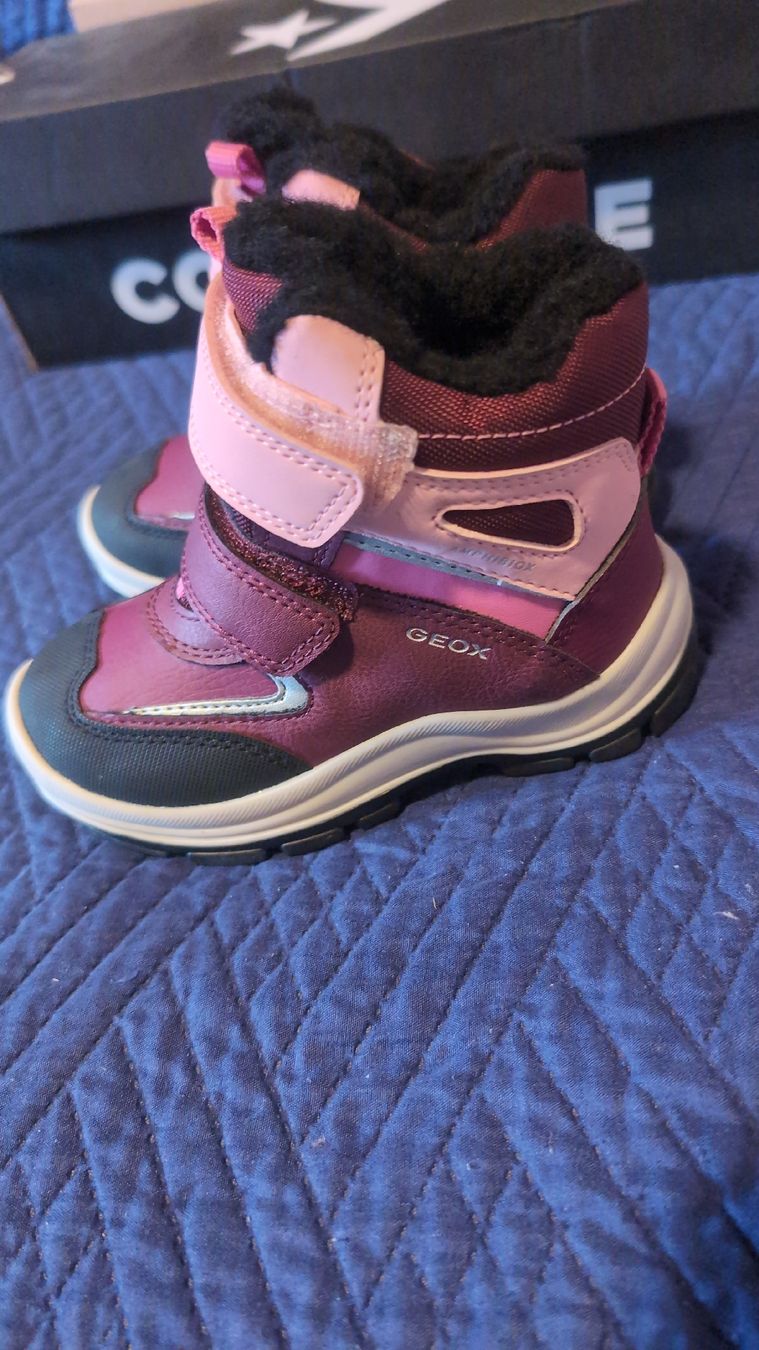 Geox Scarpe per ragazze: scarponcini invernali Geox – Nuovo (secondo la descrizione) da Biel/Bienne venduto da eug_f2ft 1