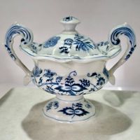 Sucrier ancien BLUE DANUBE en porcelaine bleu et blanc