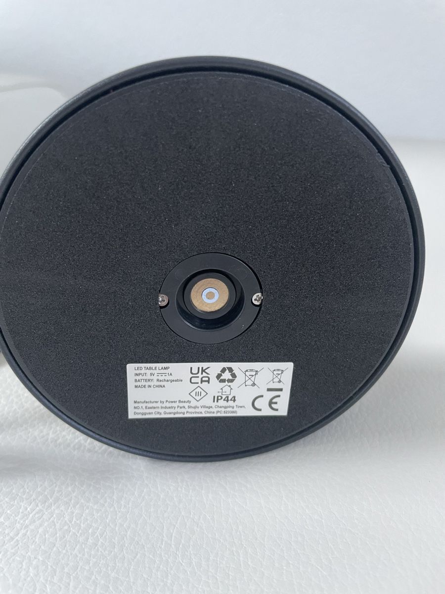 Lampen: LED Tischlampe schwarz Neu! – Neu und originalverpackt aus Hellikon von Giojo 4