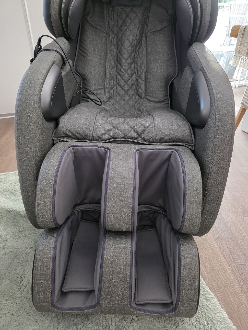 Poltrone: Neuer XL Taurus Wellnesssessel grau – Nuovo (secondo la descrizione) da Düdingen venduto da Girl 1