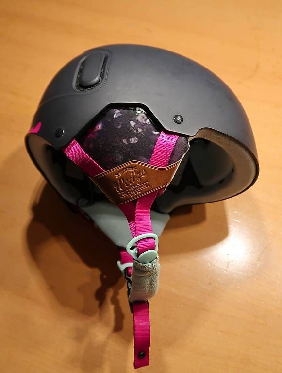 Skis: Casque skis taille S (52-55) – Gebraucht aus La Chaux-de-Fonds von Criste 1