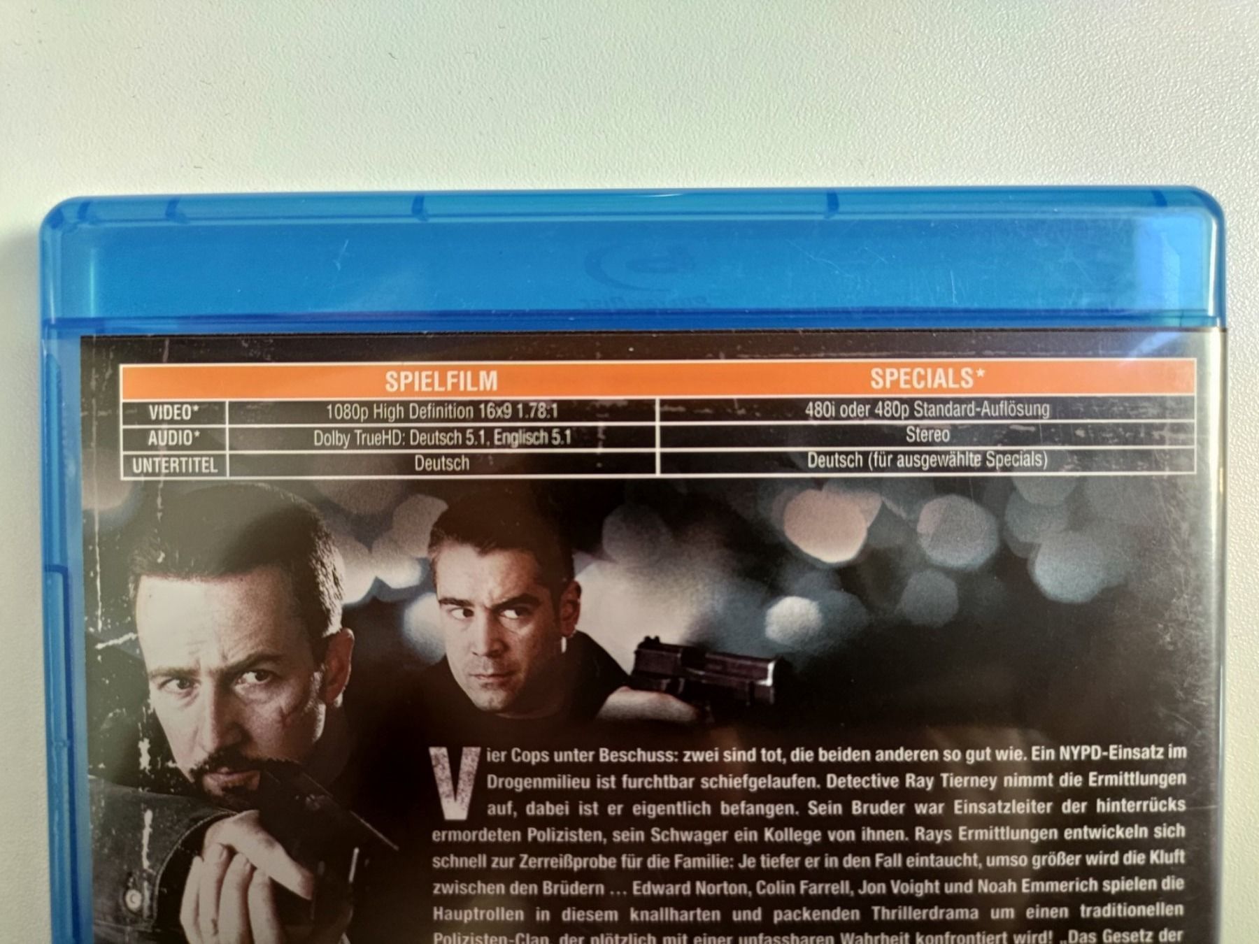Tous les DVDs: Das Gesetz der Ehre – D'occasion à Liestal par Kratzilla 3