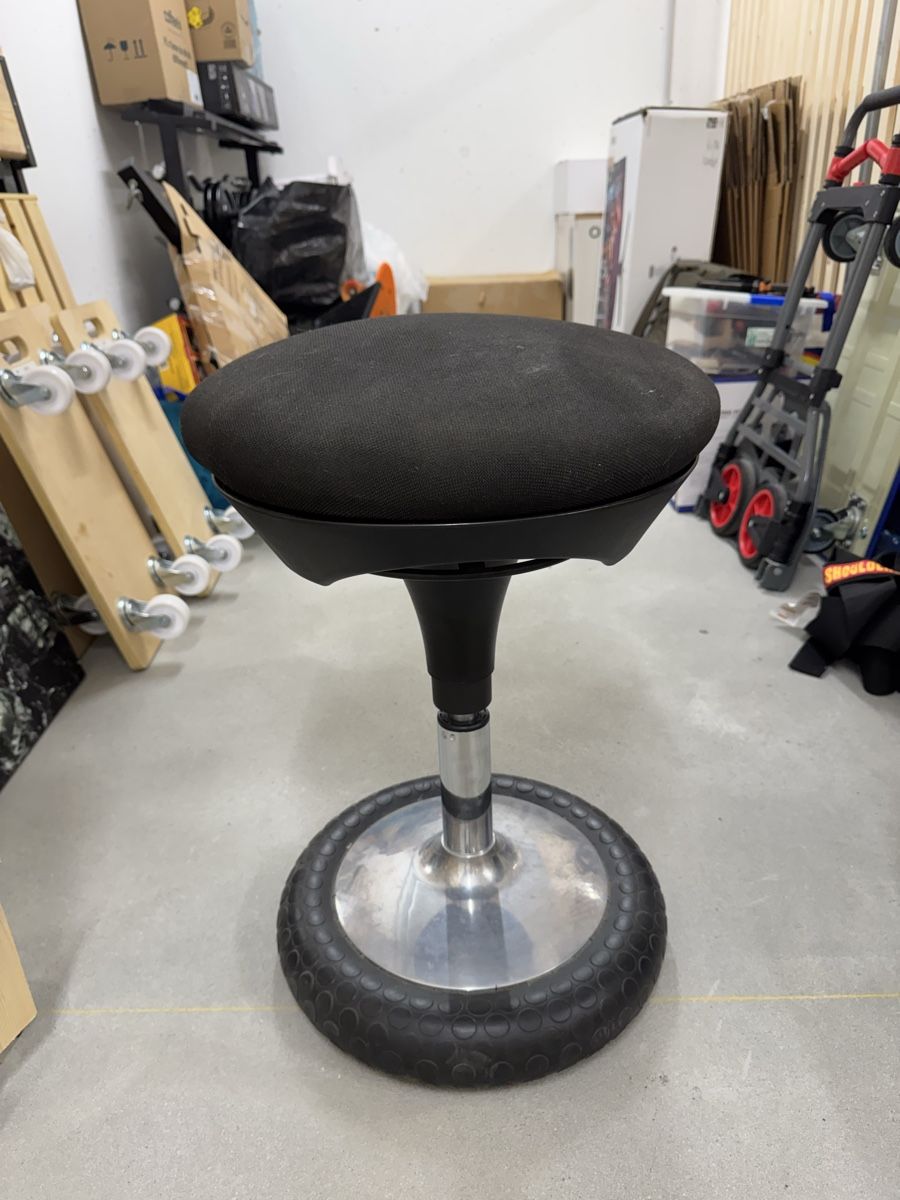 Sedie: Ergonomischer Balancehocker – Usato da Reiden venduto da _Trilex_
